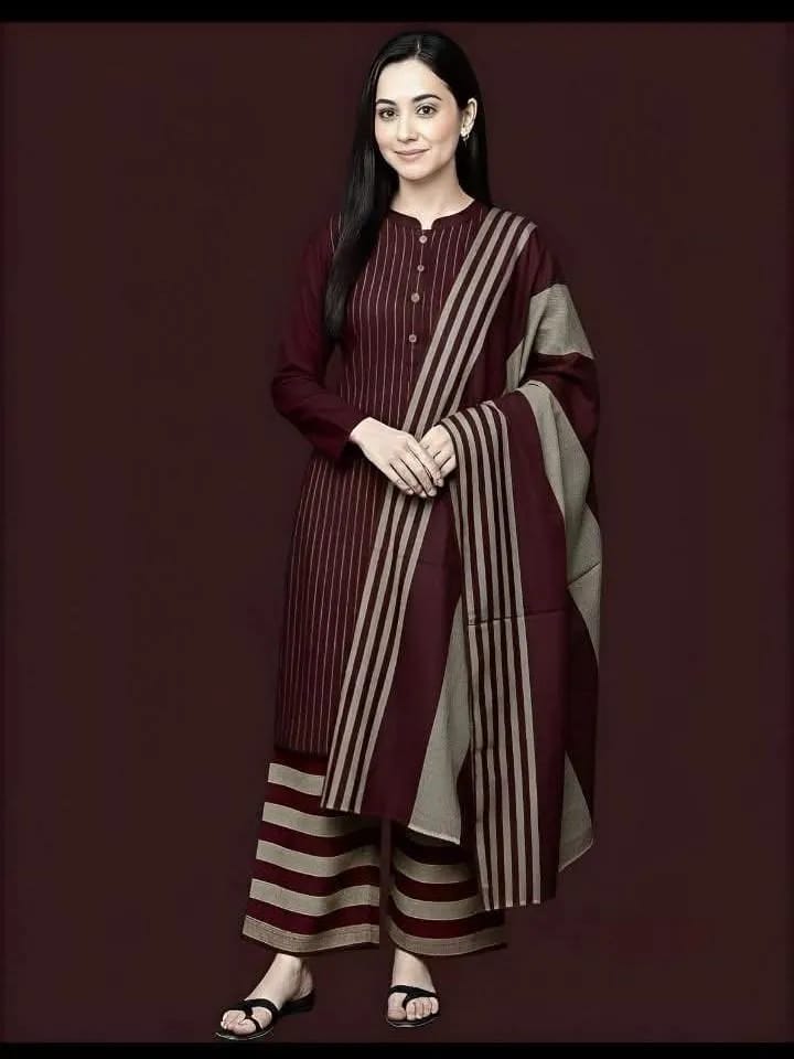 3 Pcs Women,s Unstitched Printed Suit